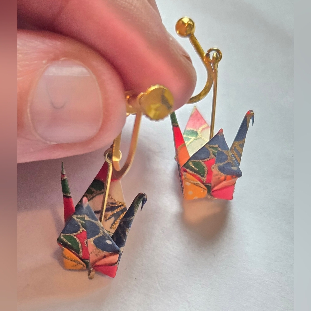 Vintage Screwback Dangle Earrings w/ Mini Paper Cranes Japanese Origami